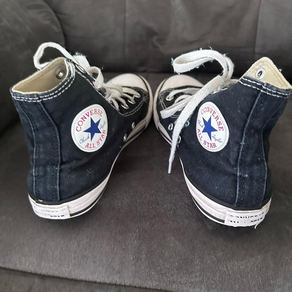 Converse Allstars Chuck Taylor Black Hi Tops kids 2.5 youth - Picture 3 of 5